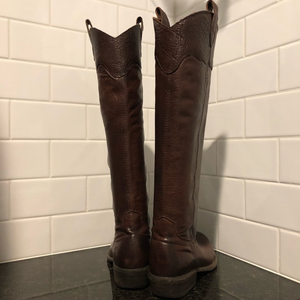 Frye Carson pull on boot - Picture 12 of 13